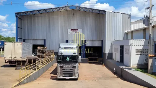 Galpão/Depósito/Armazém para alugar, 1500m² no Distrito Industrial, Cuiabá