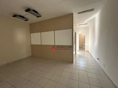 Sala Comercial para alugar, 61m² no Nova Petrópolis, São Bernardo do Campo