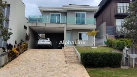 Casa de Condomínio com 3 Quartos à venda, 210m² no Suru, Santana de Parnaíba