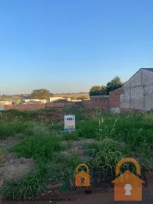 Lote/Terreno à venda, 360m² no Jardim Lar Paraná, Campo Mourão
