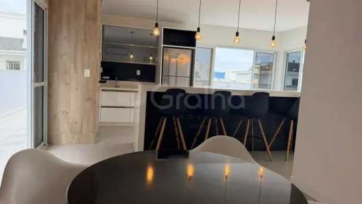 Apartamento com 2 Quartos à venda, 62m² no Jurerê, Florianópolis