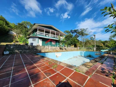 Fazenda/Sítio com 3 Quartos à venda, 255m² no Mantiqueira, Mairiporã