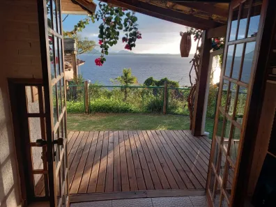 Casa com 4 Quartos à venda, 180m² no Lagoa da Conceição, Florianópolis