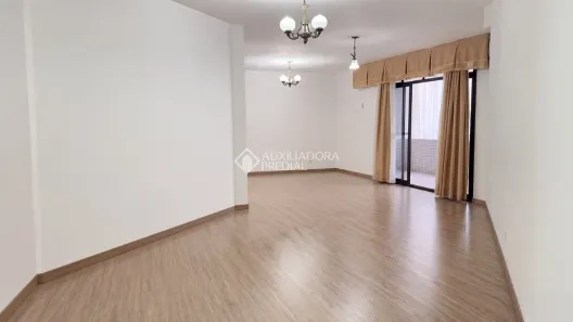 Apartamento com 3 Quartos à venda, 135m² no Centro, Florianópolis