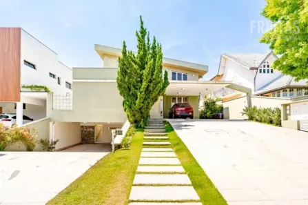 Casa de Condomínio com 3 Quartos para venda ou aluguel, 500m² no Alphaville, Santana de Parnaíba