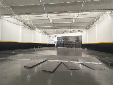 Galpão/Depósito/Armazém para alugar, 1078m² no Vila Nogueira, Diadema
