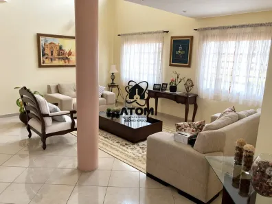 Casa de Condomínio com 3 Quartos à venda, 300m² no Residencial Portal da Mantiqueira, Taubaté