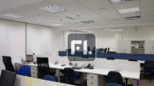 Sala Comercial para alugar, 201m² no Vila São Francisco (Zona Sul), São Paulo