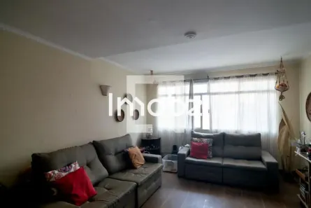 Casa com 3 Quartos à venda, 137m² no Jardim Aeroporto, São Paulo