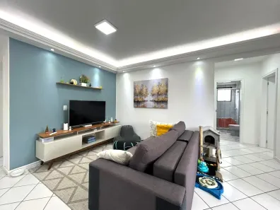 Apartamento com 2 Quartos à venda, 75m² no Estreito, Florianópolis