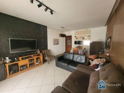 Sobrado com 4 Quartos à venda, 241m² no Parque Boturussu, São Paulo