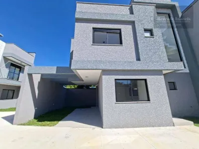 Sobrado com 3 Quartos à venda, 157m² no Uberaba, Curitiba