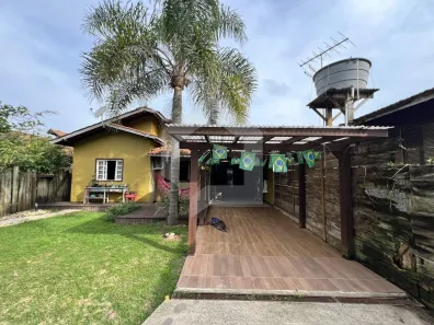 Casa com 3 Quartos à venda, 116m² no São João do Rio Vermelho, Florianópolis