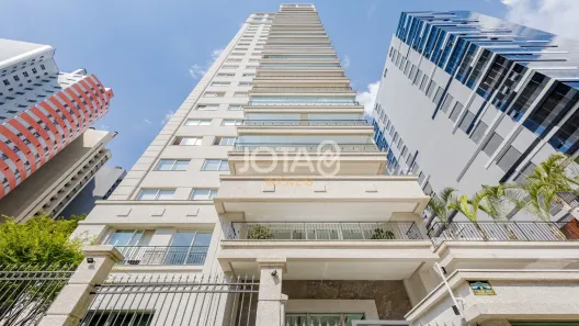 Apartamento com 4 Quartos à venda, 241m² no Água Verde, Curitiba