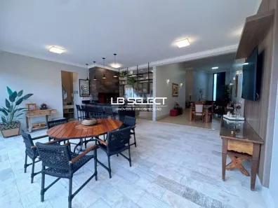 Casa com 3 Quartos à venda, 302m² no Nova Uberlândia, Uberlândia