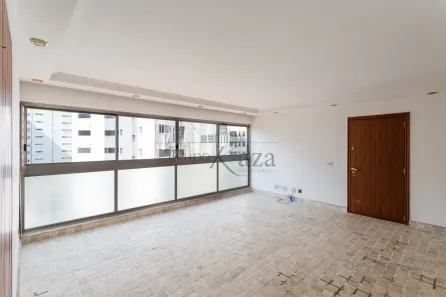Apartamento com 3 Quartos à venda, 122m² no Cerqueira César, São Paulo