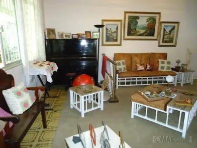 Casa com 3 Quartos à venda, 313m² no Vila Valqueire, Rio de Janeiro