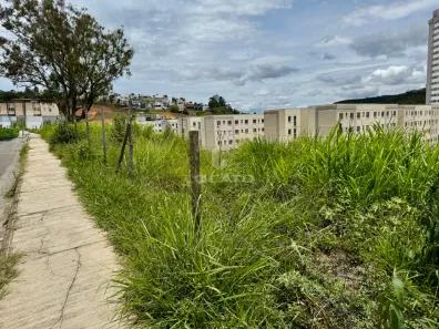 Ponto Comercial à venda, 480m² no Santos Dumont, Juiz de Fora