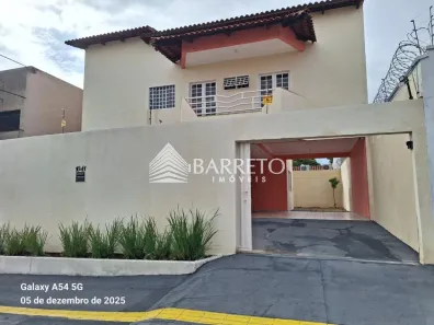 Sobrado com 3 Quartos para venda ou aluguel, 176m² no Parque Anhanguera, Goiânia