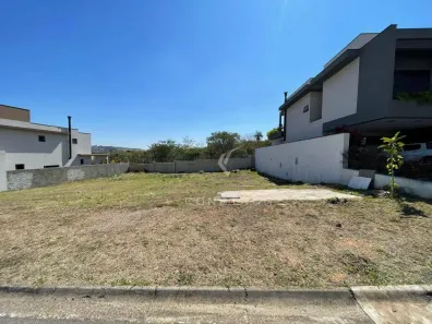 Lote/Terreno à venda, 427m² no Loteamento Residencial Arborais, Campinas
