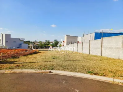 Lote/Terreno à venda, 300m² no Parque dos Pinheiros, Nova Odessa