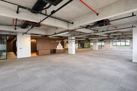 Prédio Comercial para alugar, 1137m² no Tamboré, Barueri