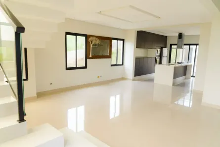 Casa de Condomínio com 3 Quartos para venda ou aluguel, 260m² no Condomínio Parque Vale dos Lagos, Jacareí