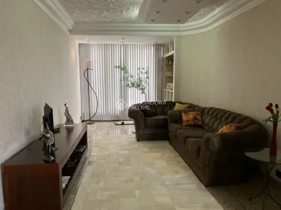 Sobrado com 6 Quartos à venda, 600m² no Nova Petrópolis, São Bernardo do Campo
