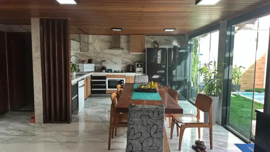 Casa com 4 Quartos à venda, 180m² no Cidade Continental, Serra
