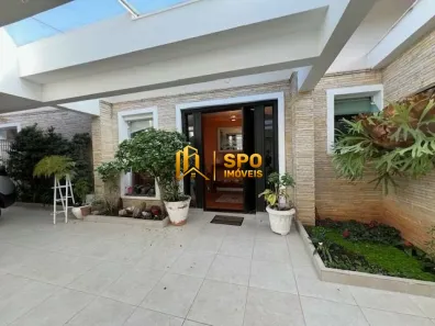 Casa com 4 Quartos à venda, 350m² no Jardim Campo Grande, São Paulo
