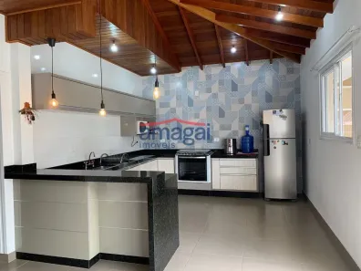 Sobrado com 3 Quartos à venda, 275m² no Loteamento Villa Branca, Jacareí