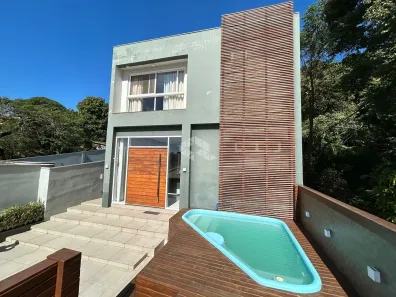Casa com 6 Quartos à venda, 360m² no Tristeza, Porto Alegre