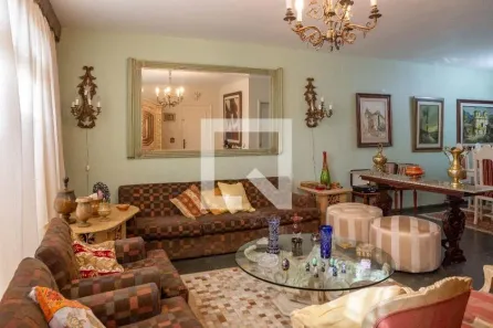 Casa com 3 Quartos à venda, 212m² no Vila Hamburguesa, São Paulo