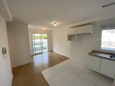 Apartamento com 2 Quartos para alugar, 54m² no Santo Amaro, São Paulo