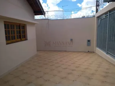 Casa com 3 Quartos à venda, 182m² no Parque União, Bauru