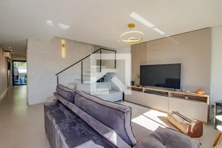 Casa com 3 Quartos à venda, 210m² no Três Figueiras, Porto Alegre