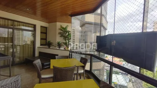 Apartamento com 5 Quartos para alugar, 350m² no Fundinho, Uberlândia