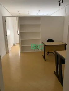 Sala Comercial à venda, 35m² no Santo Amaro, São Paulo