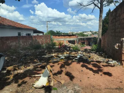 Lote/Terreno à venda, 200m² no Vila Flores, Presidente Prudente