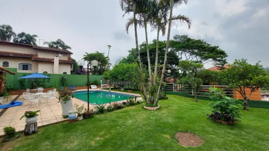 Casa com 3 Quartos para alugar, 370m² no Parque São Paulo, Cotia