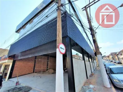 Prédio Comercial para alugar, 250m² no Aparecida, Bragança Paulista