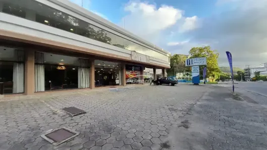 Sala Comercial para alugar, 520m² no Vorstadt, Blumenau