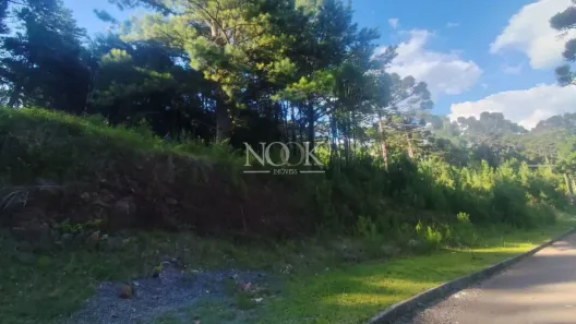 Lote/Terreno à venda, 450m² no Dutra, Gramado