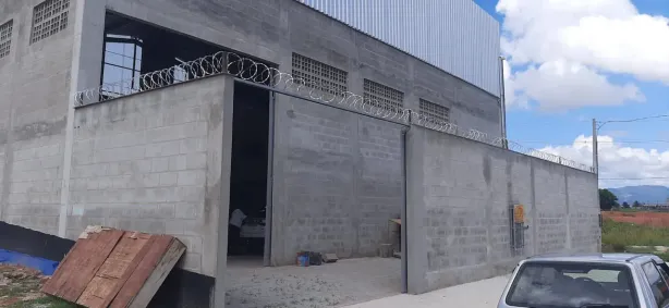 Galpão/Depósito/Armazém para alugar, 400m² no Campo Belo, Cariacica