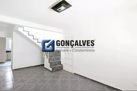 Sobrado com 2 Quartos para alugar, 240m² no Rudge Ramos, São Bernardo do Campo