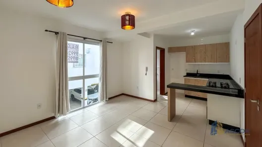 Apartamento com 1 Quarto para alugar, 55m² no Campeche, Florianópolis