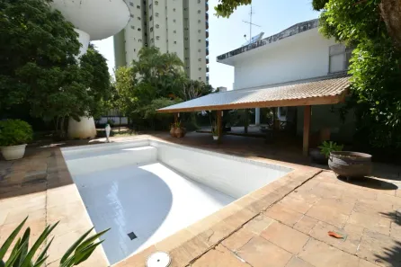 Casa com 4 Quartos à venda, 4200m² no Centro, Campos dos Goytacazes