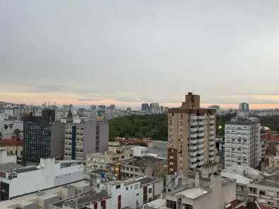 Apartamento com 2 Quartos para alugar, 71m² no Rio Branco, Porto Alegre