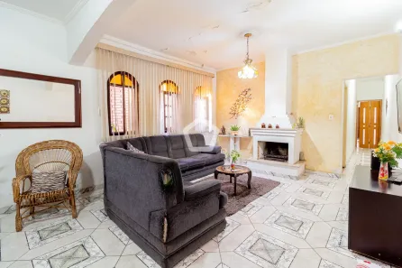 Casa com 6 Quartos à venda, 300m² no Quarta Parada, São Paulo