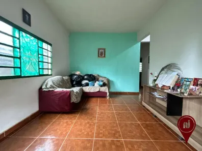 Casa com 2 Quartos para alugar, 200m² no Conceição de Itaguá, Brumadinho